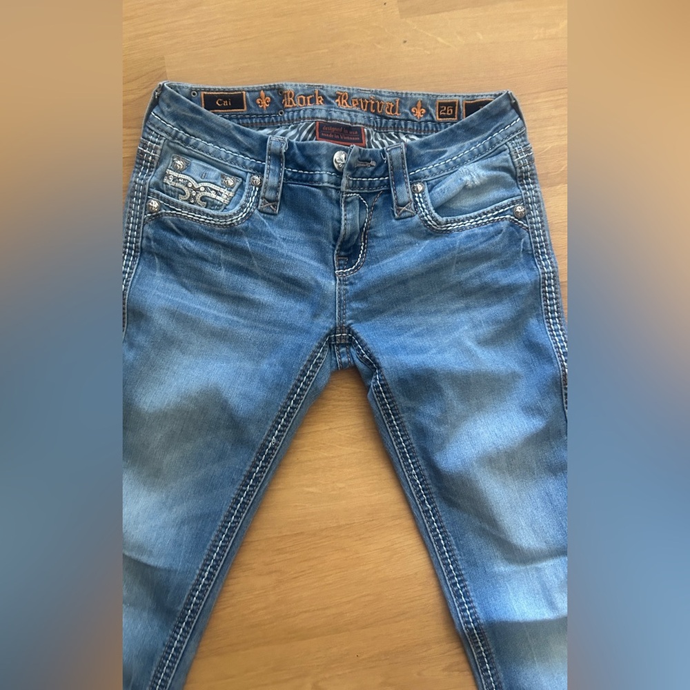 Rock Revival Women's medium wash Denim, Boot Cut